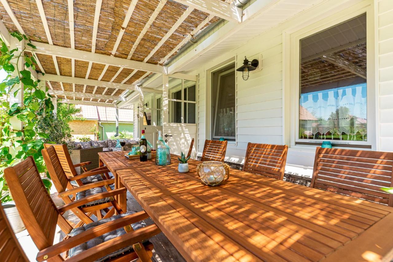Berrybay Holidayhome Balatonkeresztúr Exteriér fotografie
